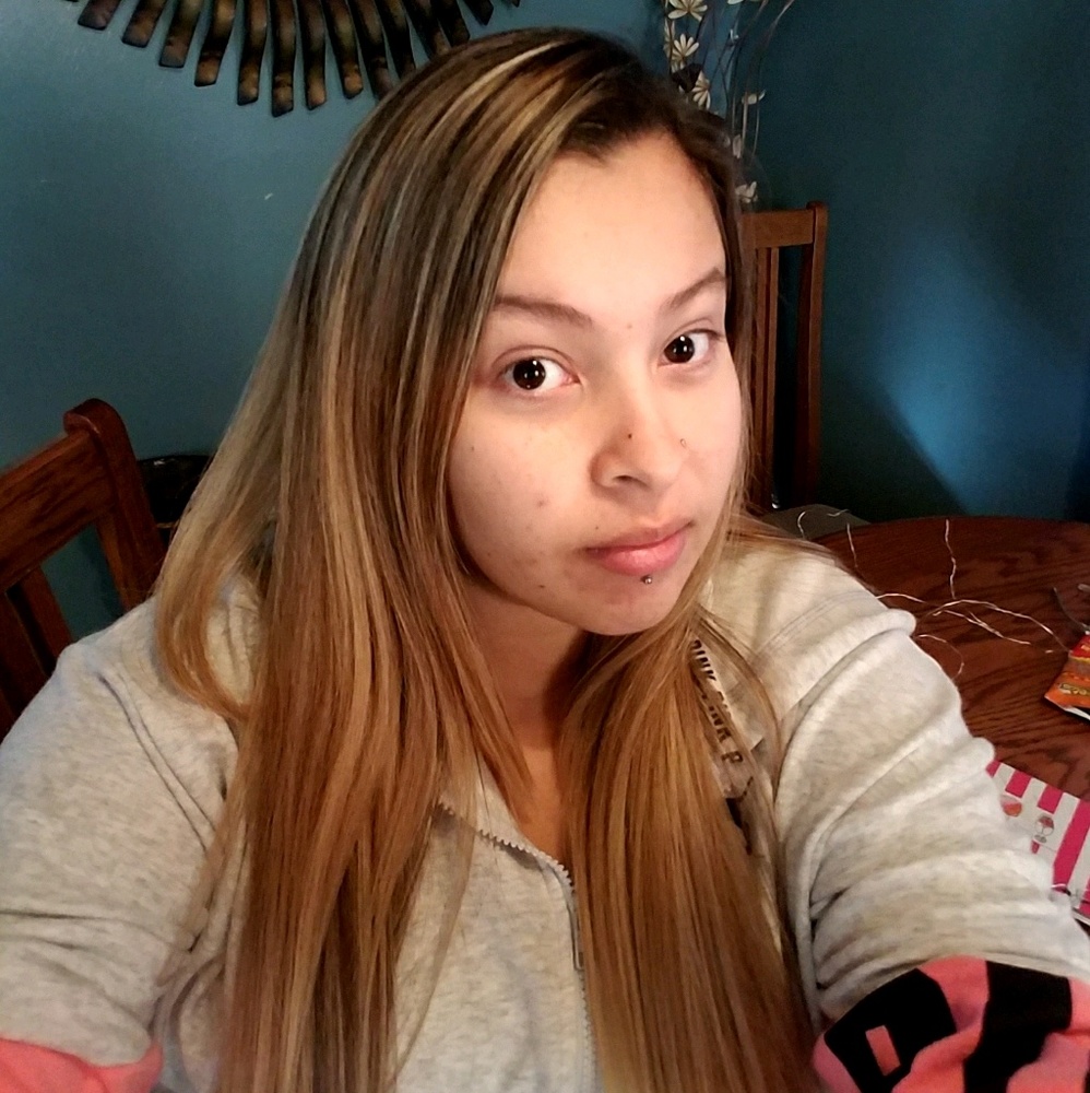 Meet your Posher, Leidy